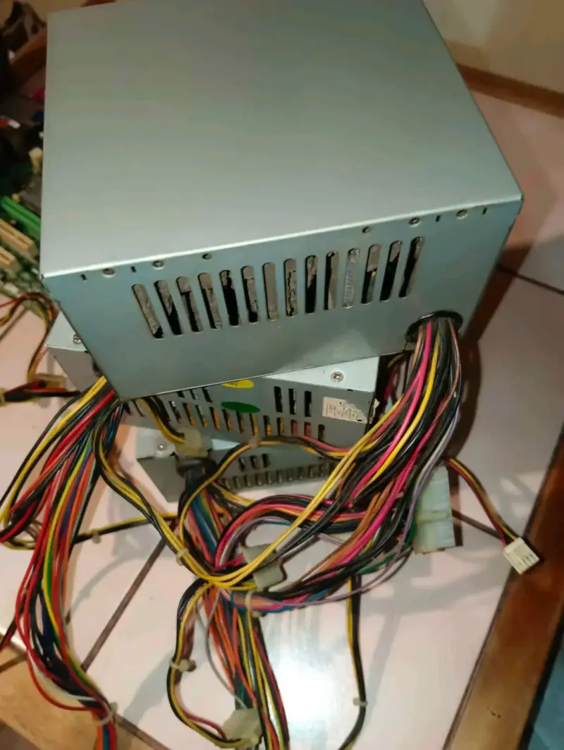 Placa madre MSI MS-7095 - 2