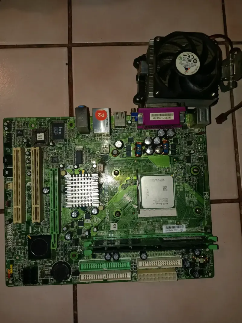 Placa madre MSI MS-7095 - 4