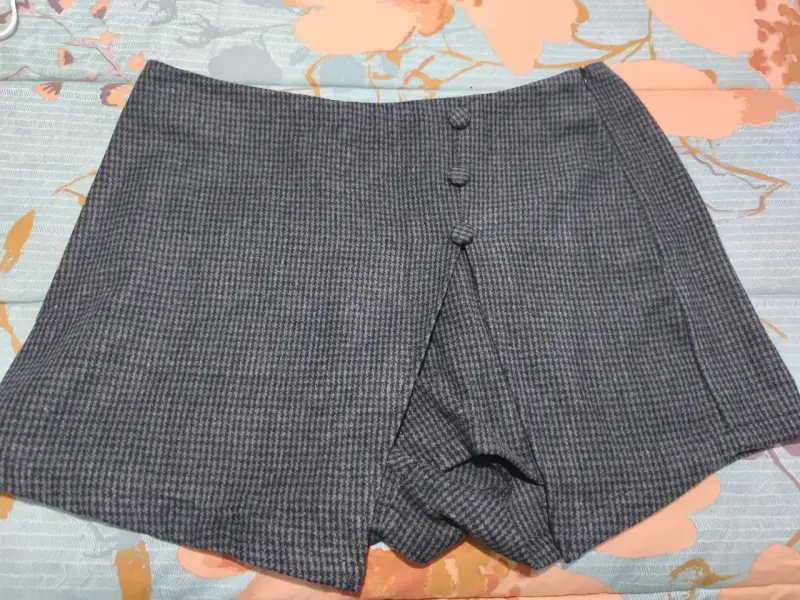Shorts grises estampado cuadros - 1