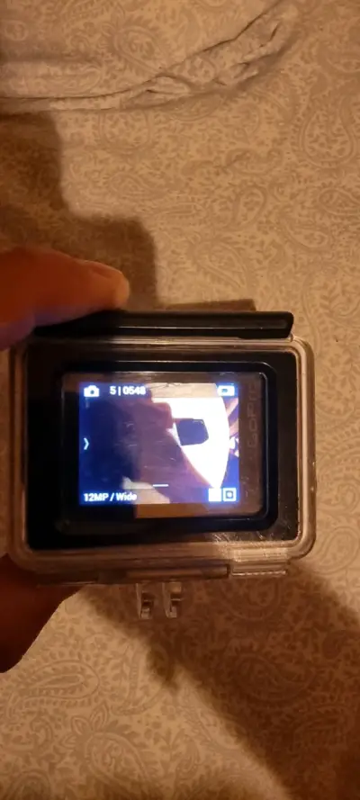 Cámara GoPro HERO4 con accesorios - miniatura 3