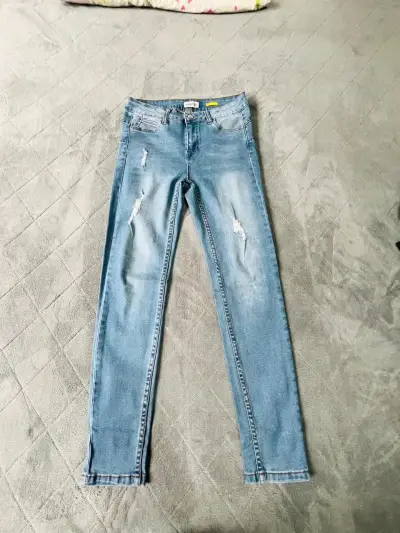 Jeans pitillos con push op - miniatura 1