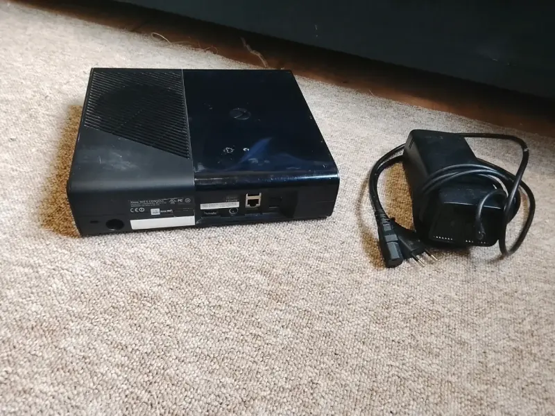 Xbox 360 usada - 5