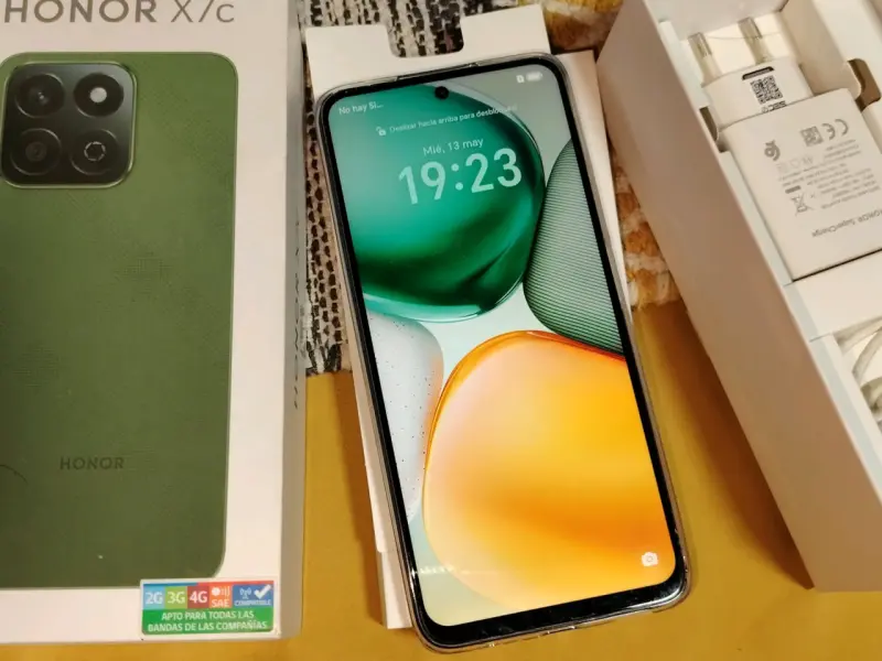 Teléfono Honor X/C con caja