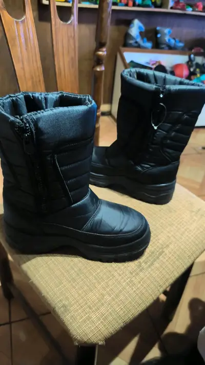 Botas negras de invierno - miniatura 2