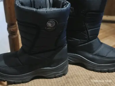 Botas negras de invierno - miniatura 6
