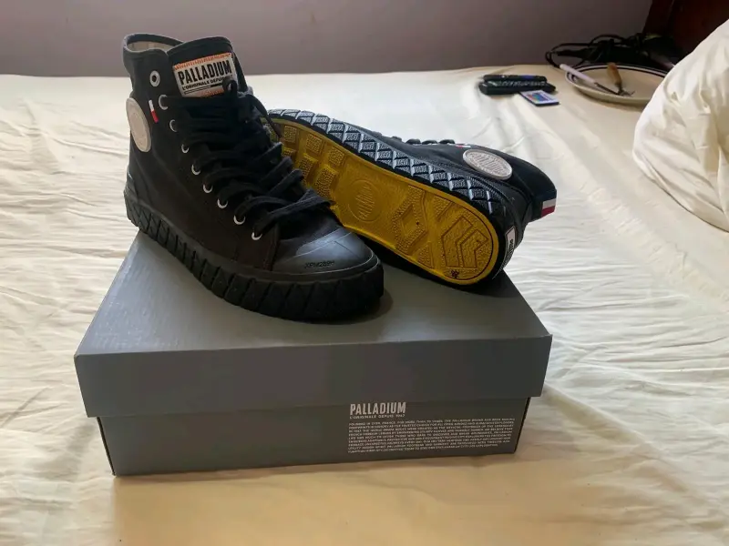 Zapatillas negras Palladium nuevas