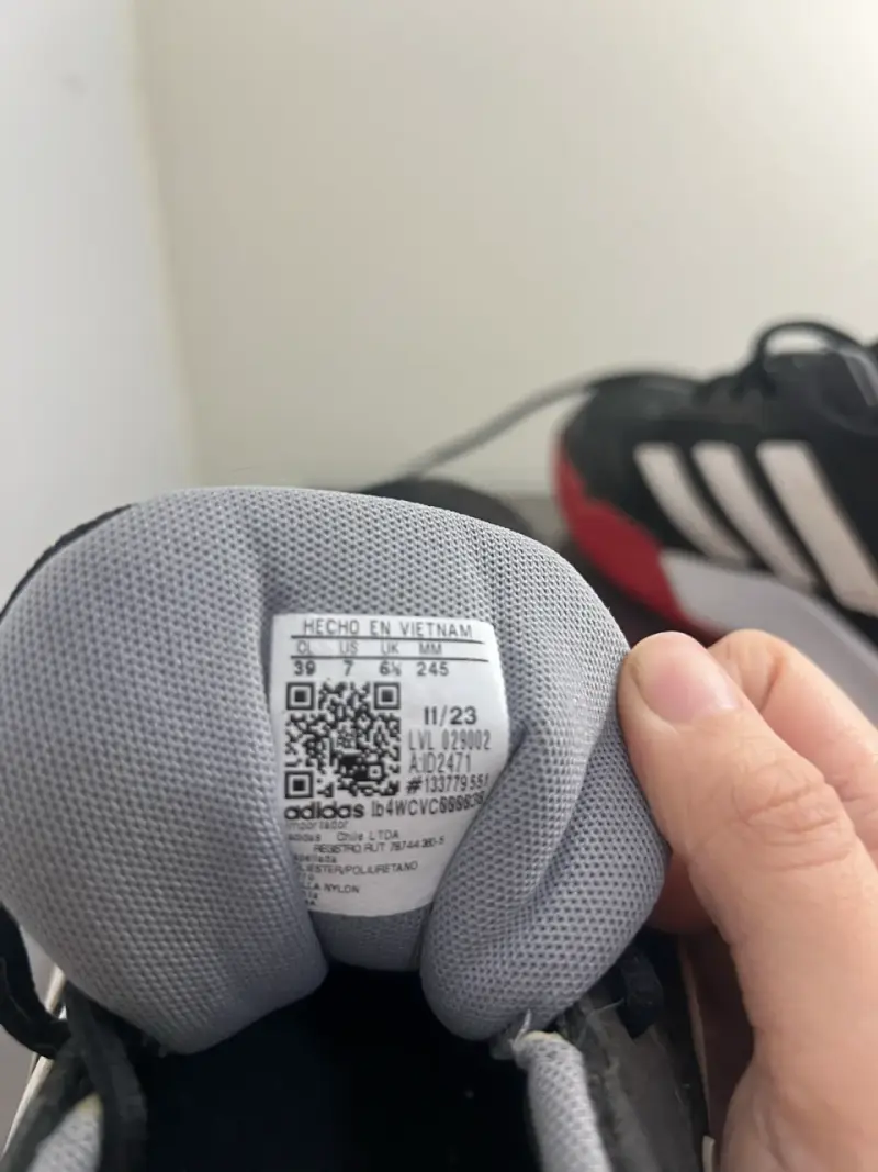 Zapatillas negras Adidas de tenis og - 6
