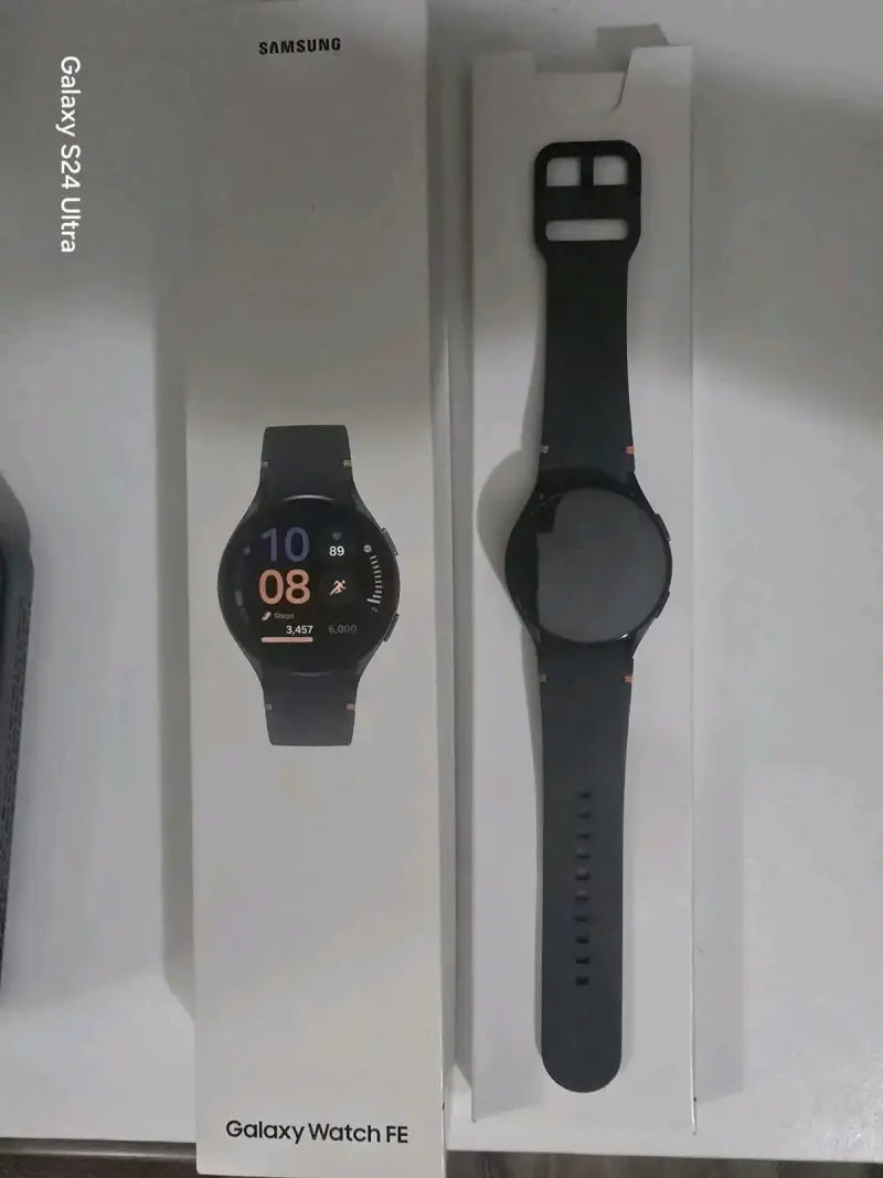Samsung Galaxy Watch FE
