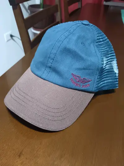 Polera azul FEROUCH con etiqueta - miniatura 4