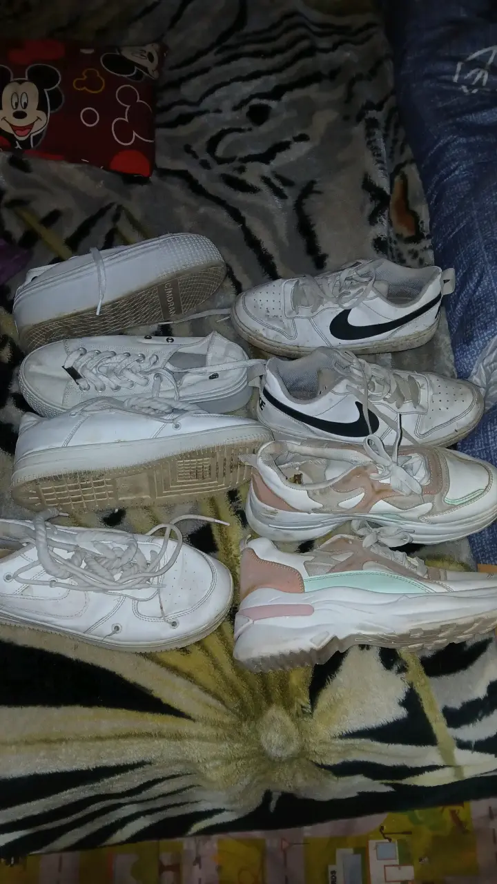 zapatillas blancas usadas37 /38/ 40/41