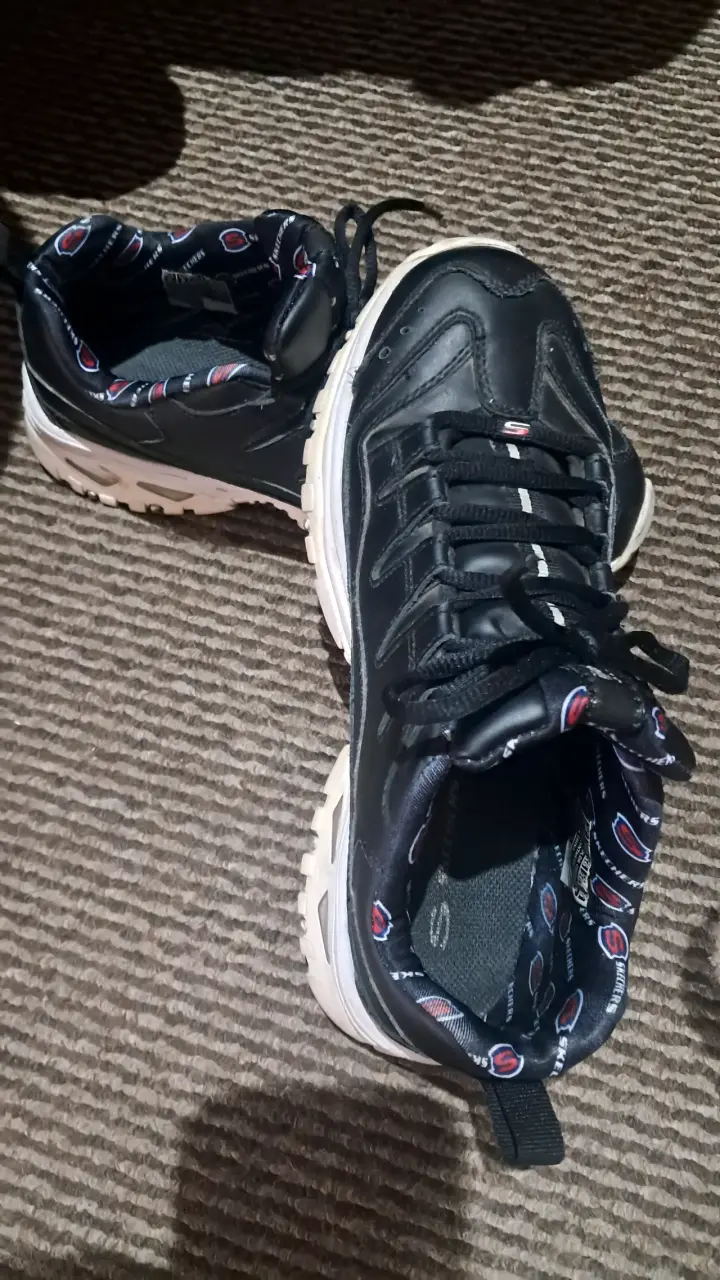 Zapatillas deportivas negras - 1