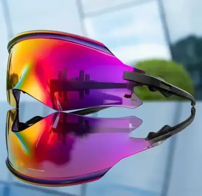 Gafas deportivas holográficas - miniatura 1