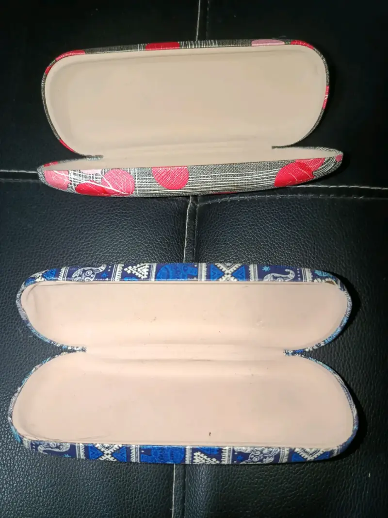 Estuches para anteojos con diseño - 3