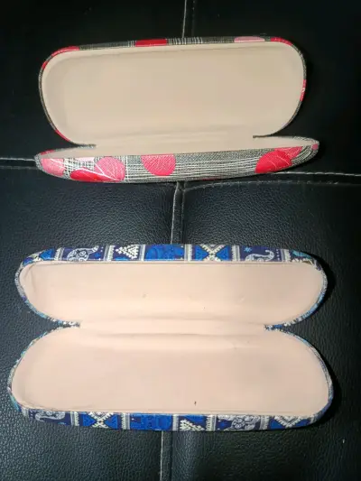 Estuches para anteojos con diseño - miniatura 3