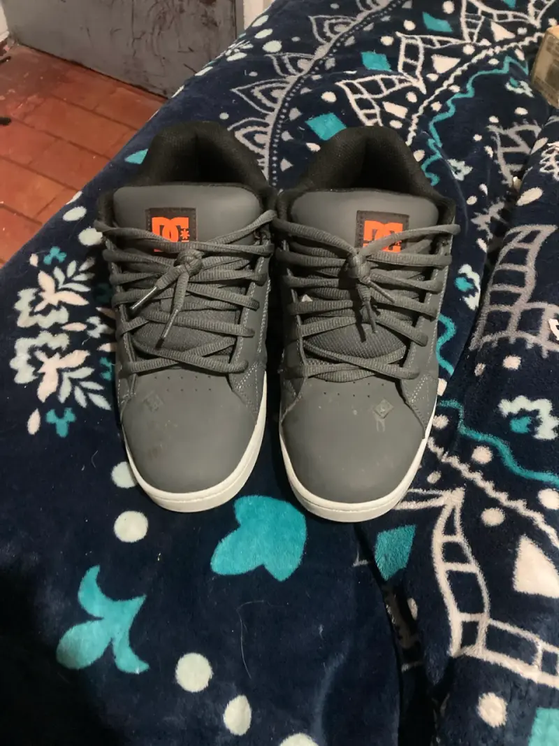 Zapatillas DC grises