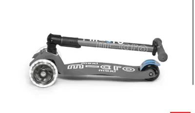 Scooter Micro Maxi Deluxe Led Plegable Gris - miniatura 4