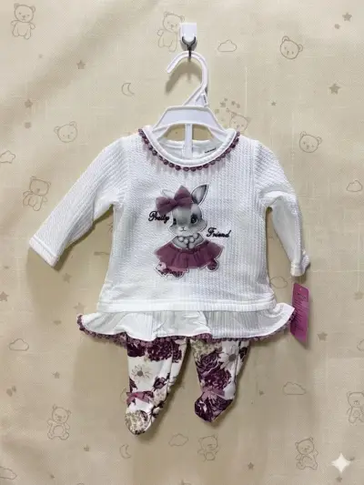 Conjunto bebé blanco estampado - miniatura 1