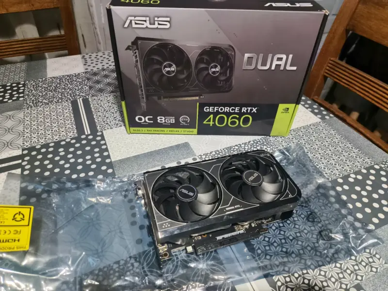 Tarjeta gráfica ASUS GeForce RTX 4060