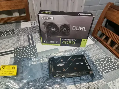 Tarjeta gráfica ASUS GeForce RTX 4060 - miniatura 5