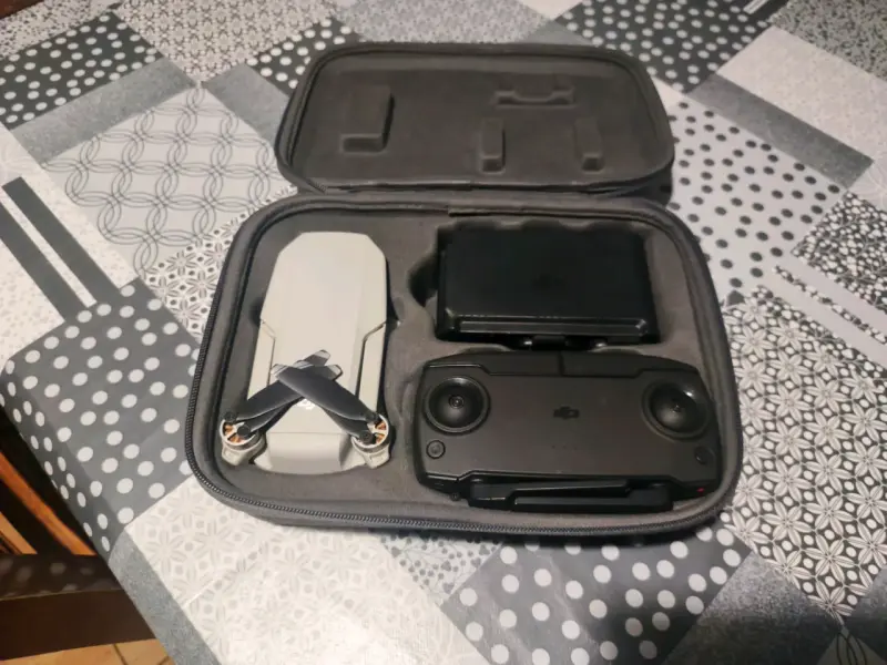 Dron DJI mavic mini con estuche - 2