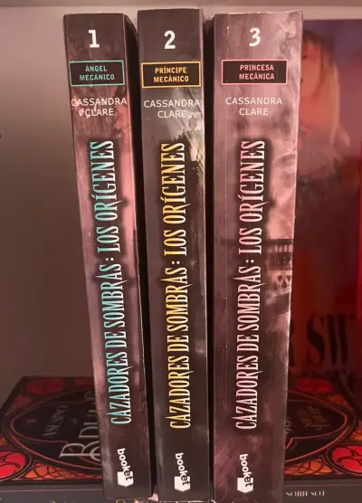 Set de libros Cazadores de Sombras - miniatura 2