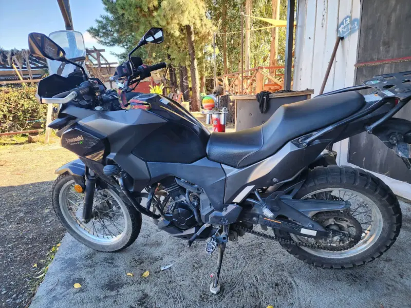 Moto kawasaki versy 300cc - 4