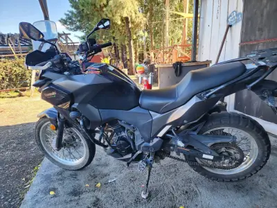 Moto kawasaki versy 300cc - miniatura 4