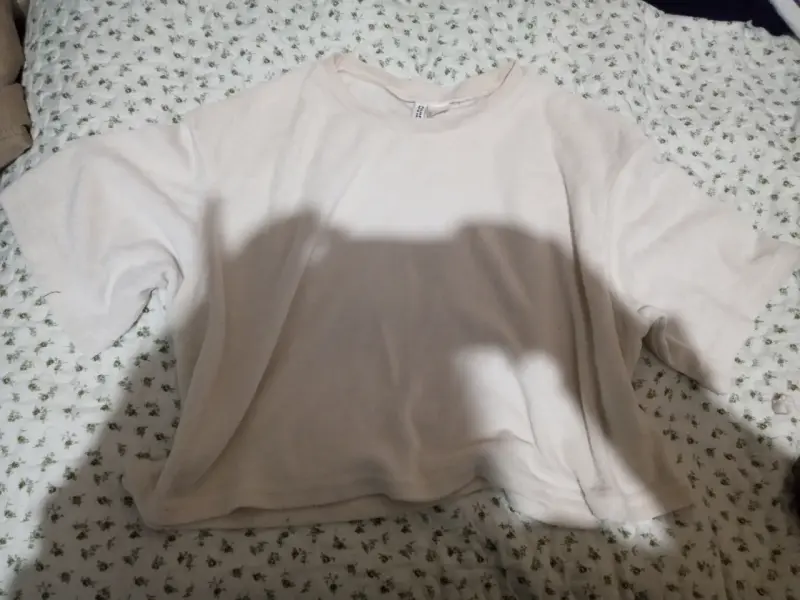 Polera blanca de algodón