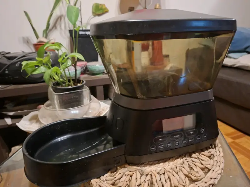 Dispensador automático de comida para mascotas - 3