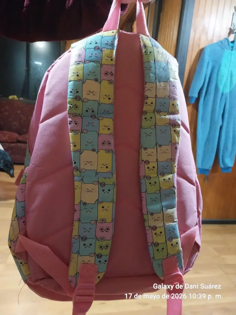 Mochila infantil con diseño de gatos - 2