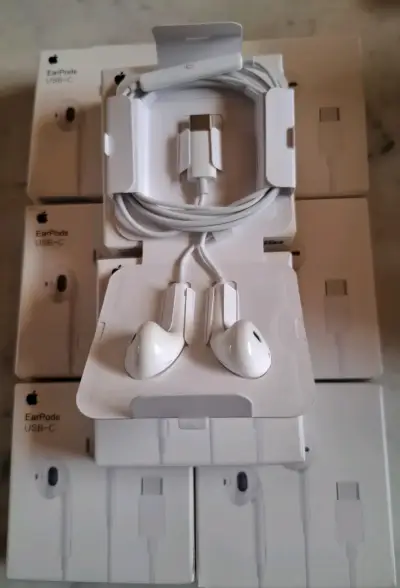 Audífonos EarPods USB-C nuevos - miniatura 3