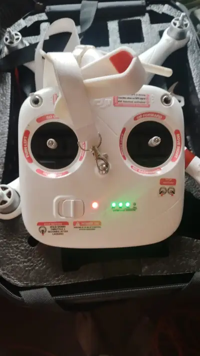 Drone con control remoto - miniatura 4