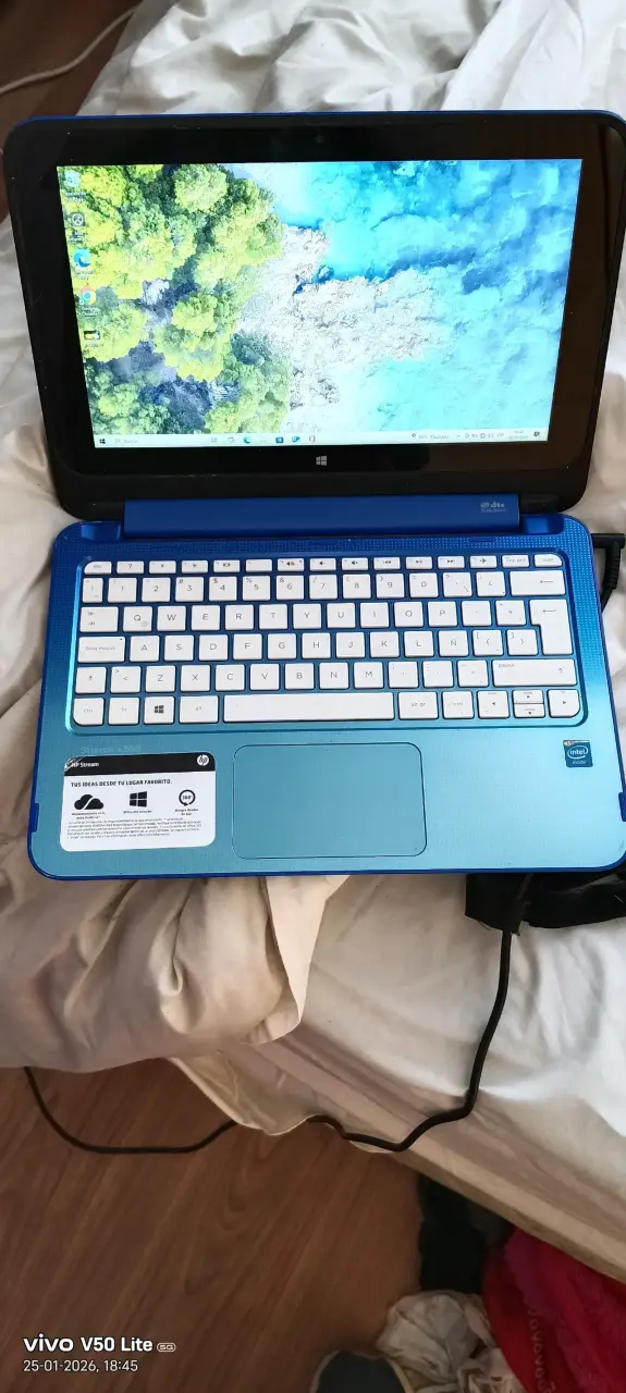 Notebook HP Stream azul usado - 2