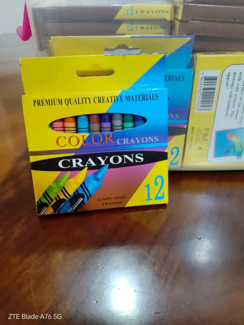 Set de crayones de colores - 2