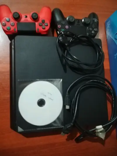 Ps4 slim - miniatura 2