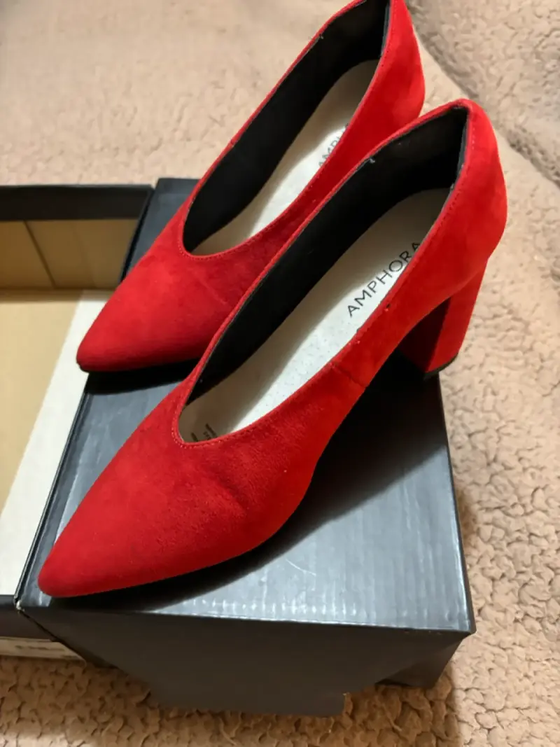 Zapatos de taco rojo Amphora