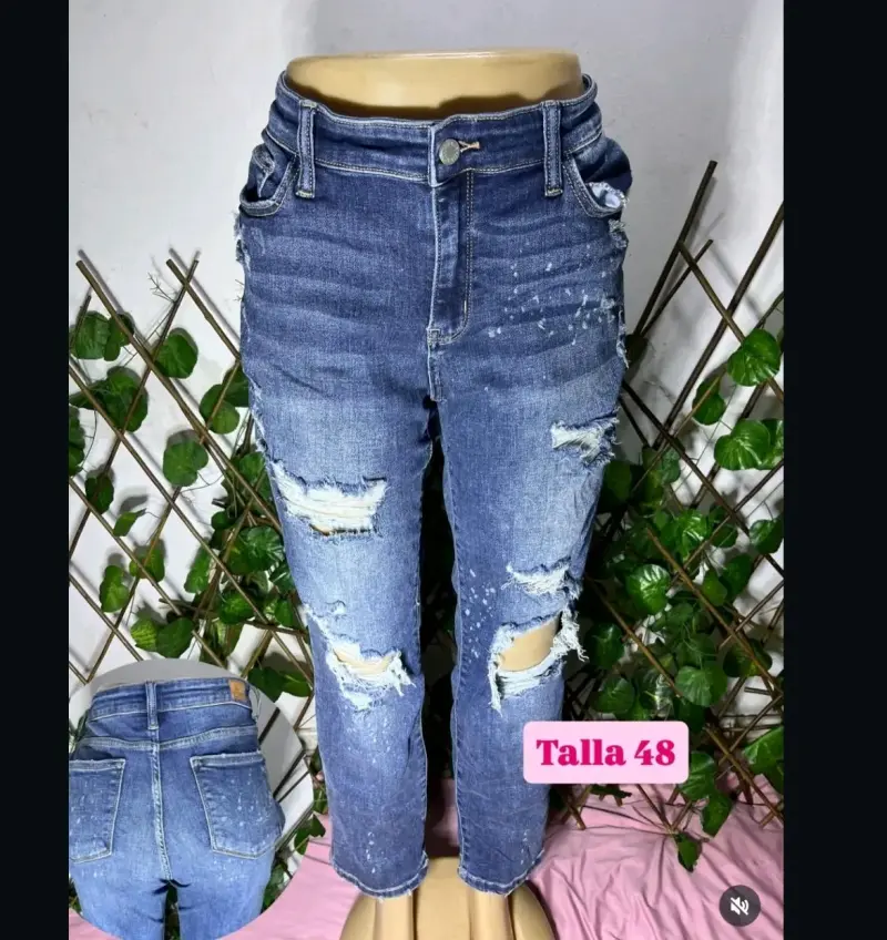 Jeans rasgados azul talla 48
