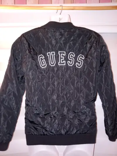 Chaqueta negra acolchada Guess - miniatura 2