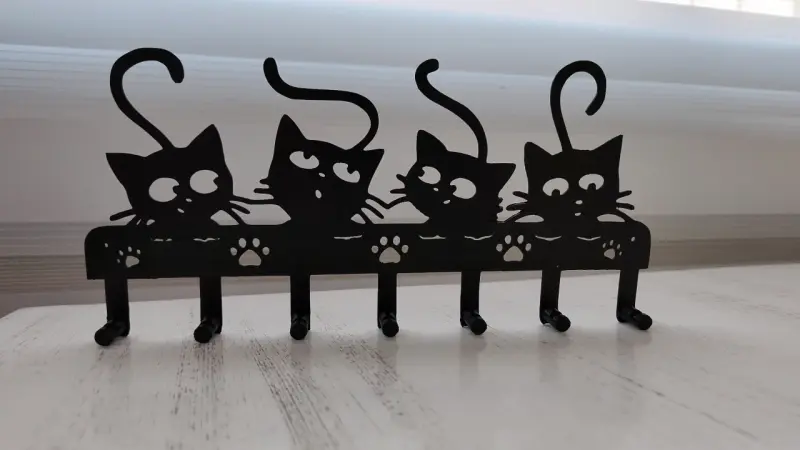 Colgador de llaves forma de gatitos
