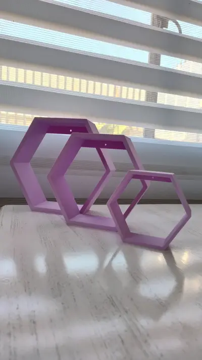 Estantes hexagonales morados - miniatura 1