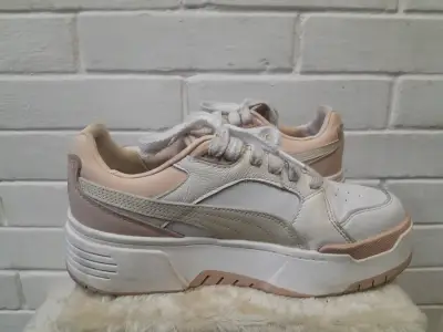 Zapatillas deportivas puma blancas y rosa - miniatura 1