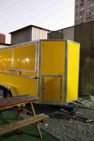 Foodtruck amarillo - miniatura 5