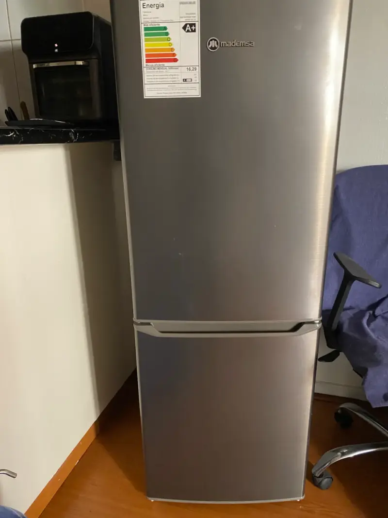 Refrigerador Mademsa A+ - 1