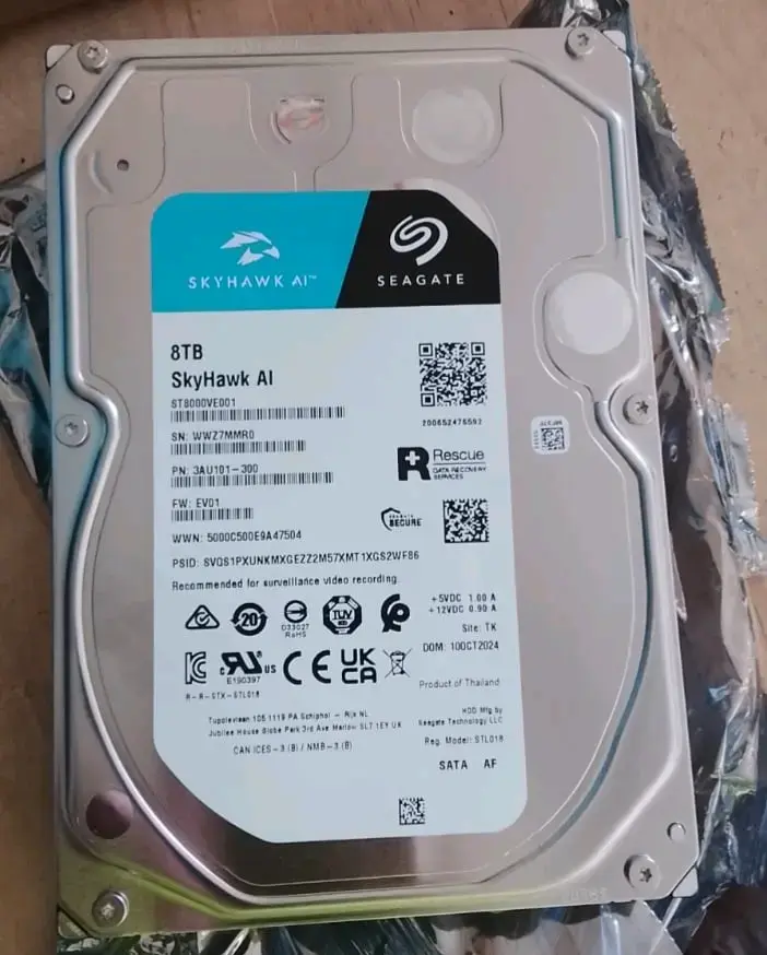 Disco duro Seagate SkyHawk 8TB - 2