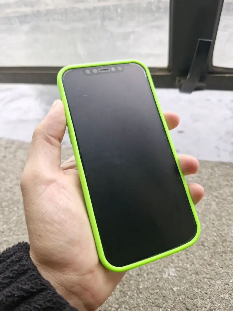 Iphone 12 Pro - 2