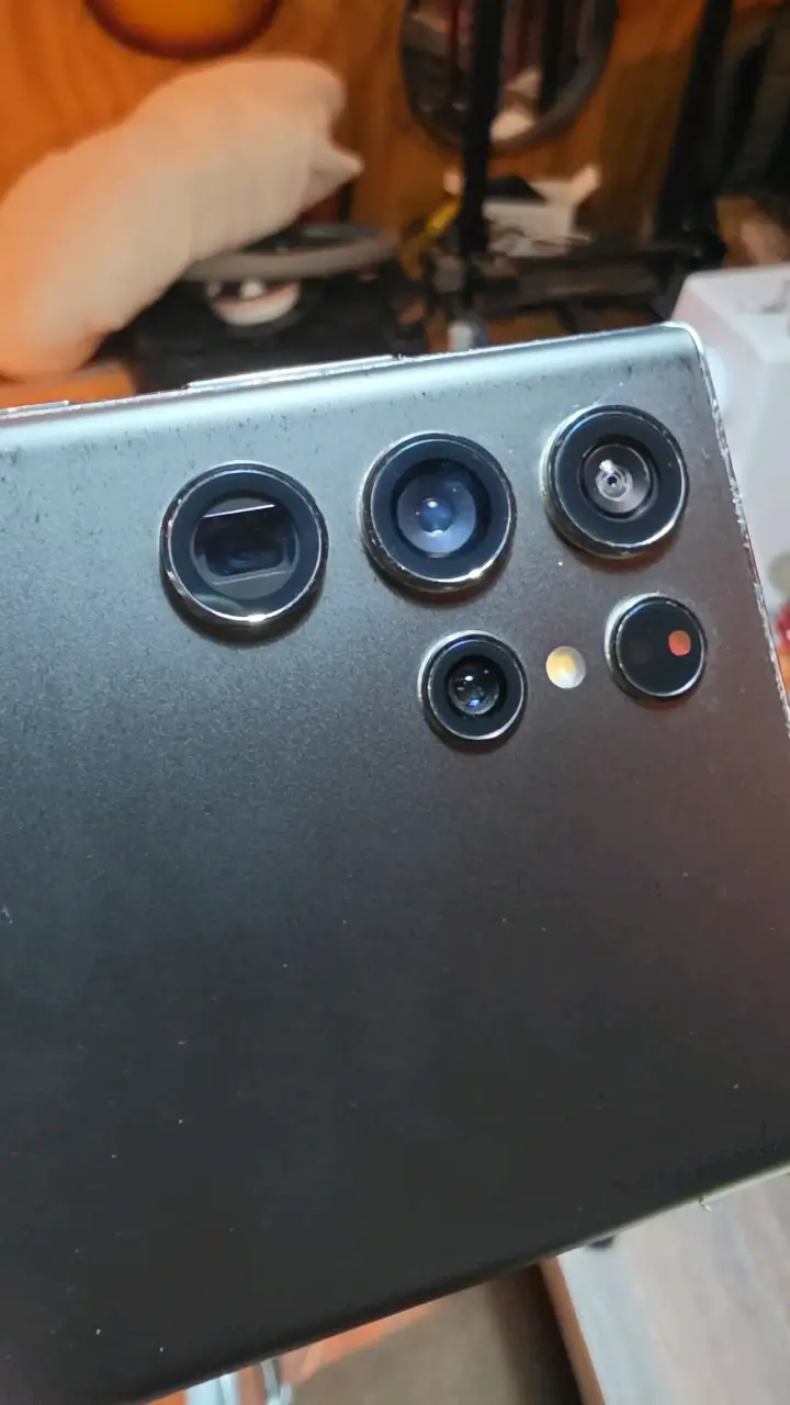 Samsung s22 ultra - 2