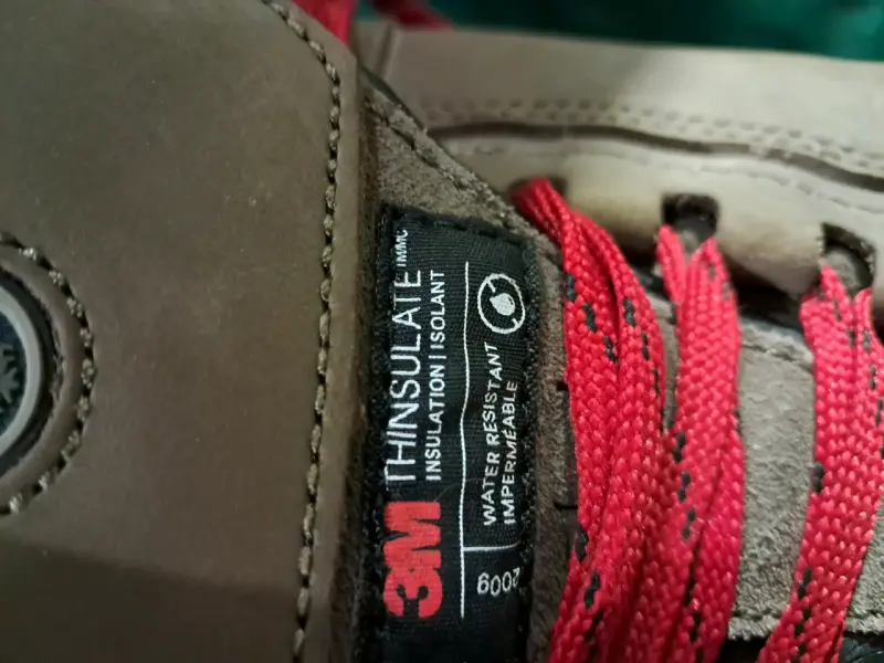Botas de trabajo con cordones rojos - 5
