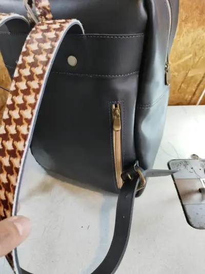Mochila 100% cuero - miniatura 4