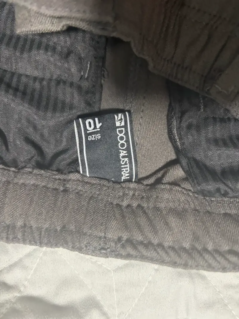 Pantalones gris escolar talla 10 - 2