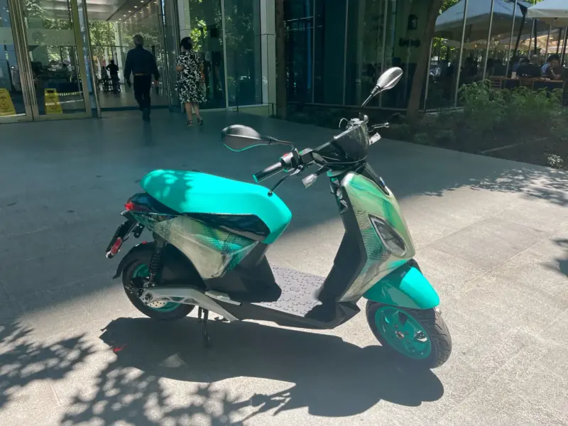 Scooter PIAGGIO ONE electrica